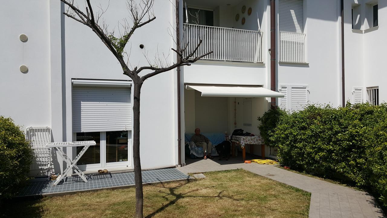 Condominio Vite Misano Adriatico Kültér fotó